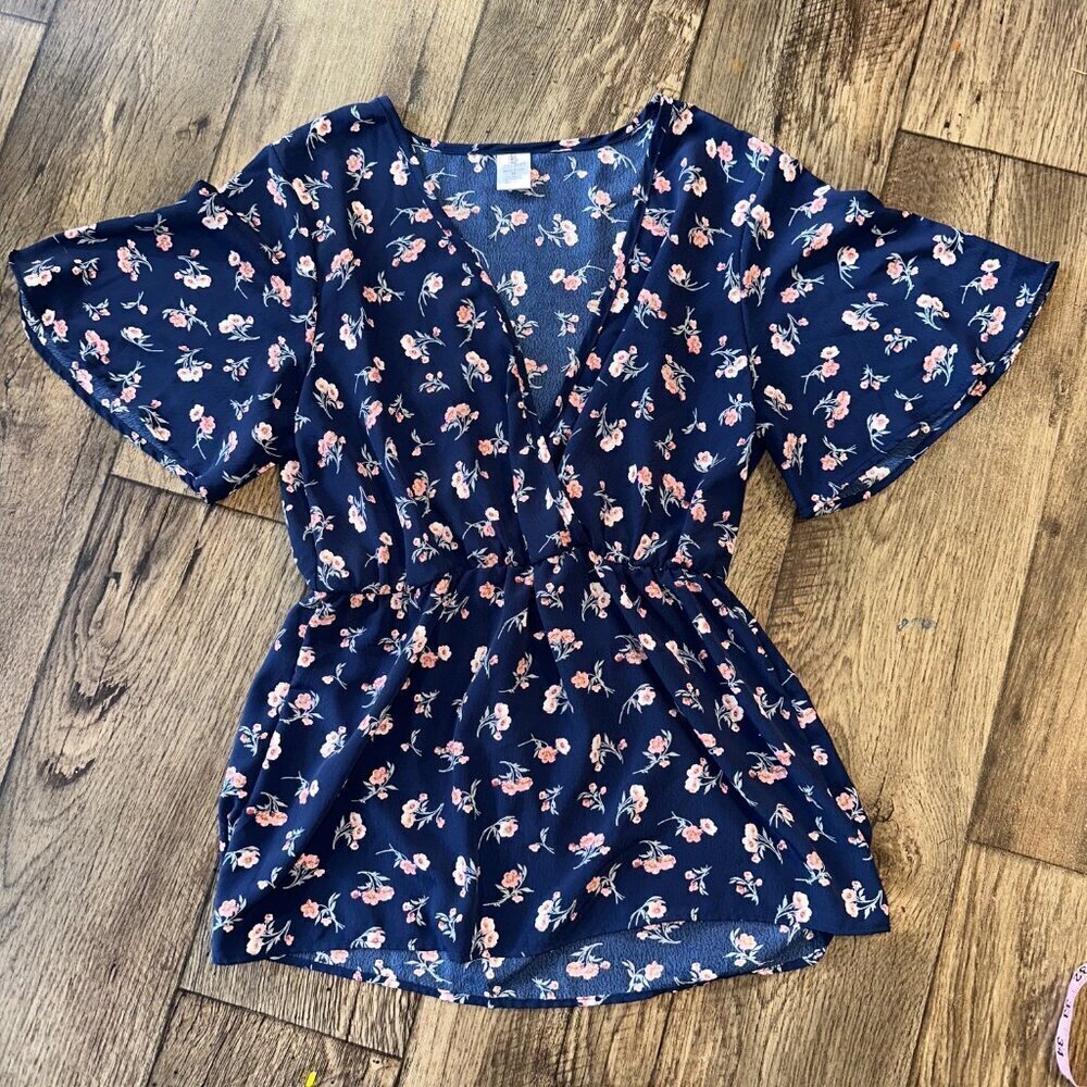 Cozy Rozy Medium Navy Blue Women's Deep V Peplum Babydoll Blouse Floral - Picture 2 of 8